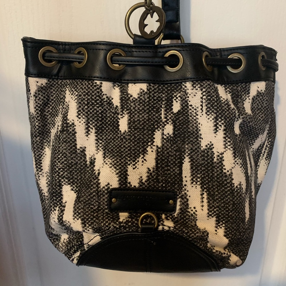lucky bali hai tote